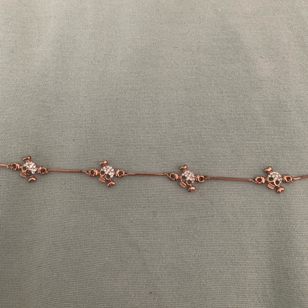 Skull and cross bones Bracelet